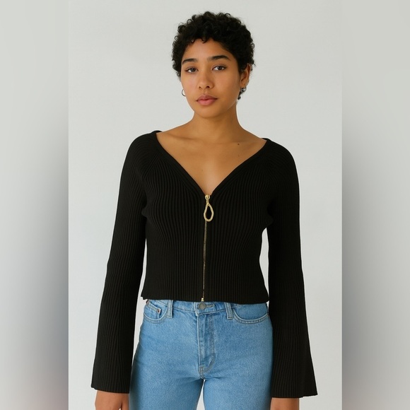Tanya Taylor Sweaters - Tanya Taylor black ribbed bell sleeve cropped sweater zip up